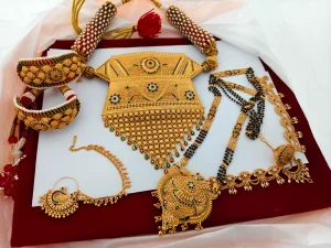 Nath,ponchi,Aad , mangalsutra, Rakhdi set