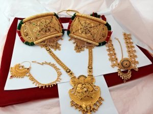 Nath, Ranihaar, bajuband, Rakhdi set