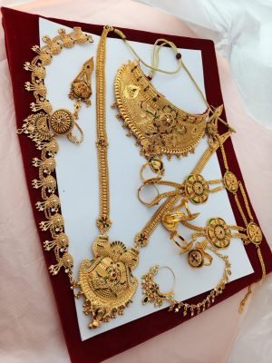 Rakhdi set , Ranihaar,chokar, hathful, Nath